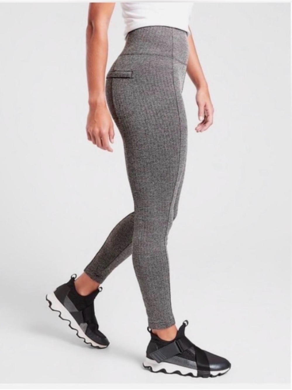 ATHLETA Delancey Textured Gray High Rise Tights Leggings Sz L